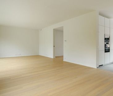 Woning te huur in Ukkel voor € 3.400 met 3 slaapkamers - Photo 2