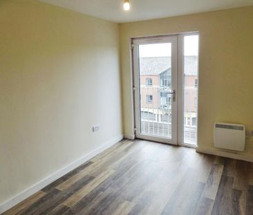 2 bedroom flat to rent - Photo 6