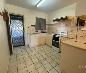 Convenient North Mackay Unit - Photo 5