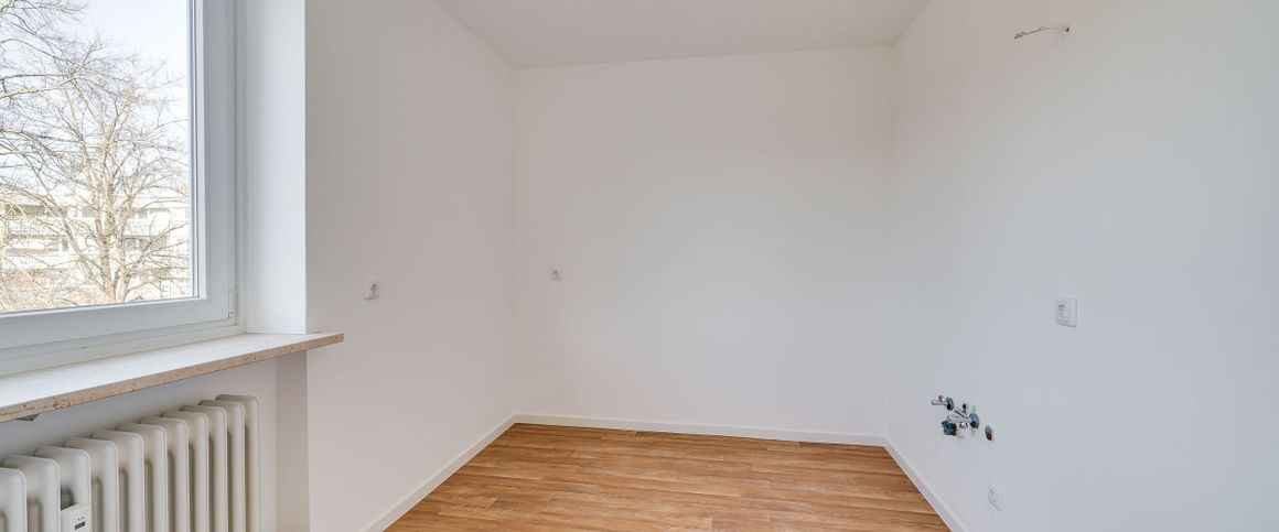 Helle 3- Zimmer Wohnung mit zwei Loggias im Univiertel zu vermieten - Foto 1