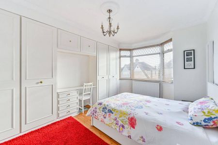 3 bedroom semi-detached house to rent - Photo 3