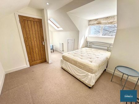 4 bedroom semi-detached house to rent - Photo 5