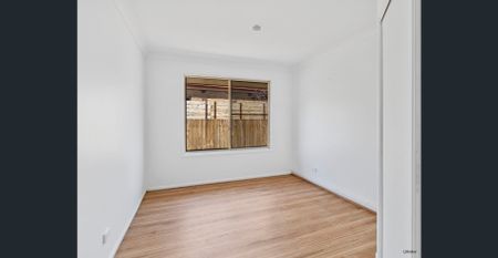 Four bedroom home in the heart of Terranora! - Photo 5