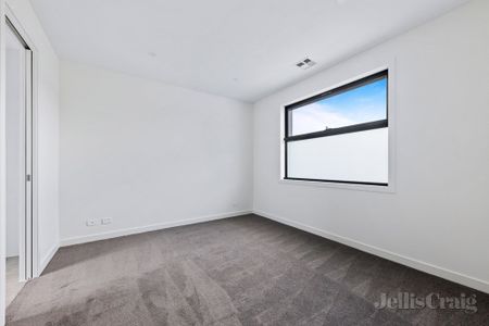 2/35 Alfreda Avenue, Rosanna - Photo 3