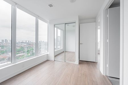 For Lease - 203 College Street Unit# 1702, Toronto, Ontario - Photo 4