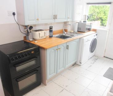 2 bedroom terraced house to rent - Photo 5