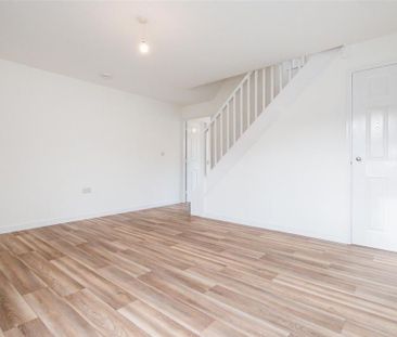 3 bedroom detached house to rent - Photo 5