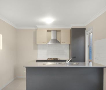 Modern 3 Bedroom Home in Tarneit - Photo 4