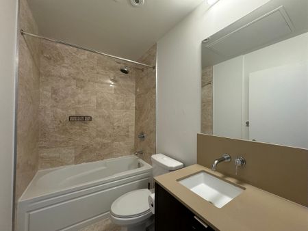 For Lease - 88 Harbour Street Unit# 6801, Toronto, Ontario - Photo 5