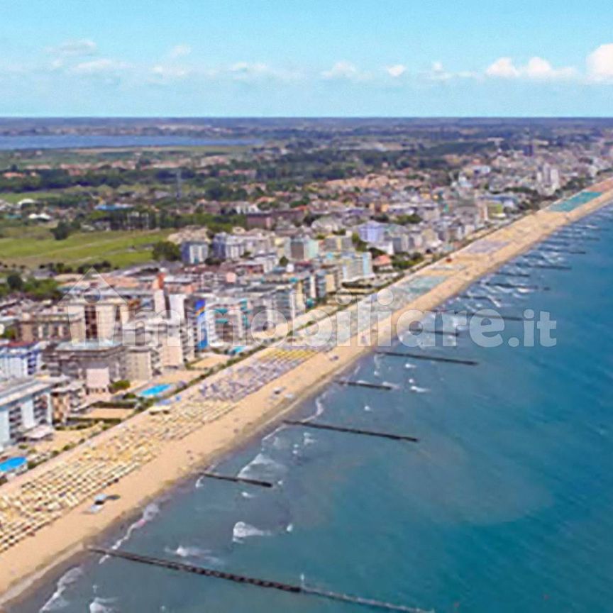 Trilocale via Cordevole, Lido Centro Ovest, Jesolo - Photo 1