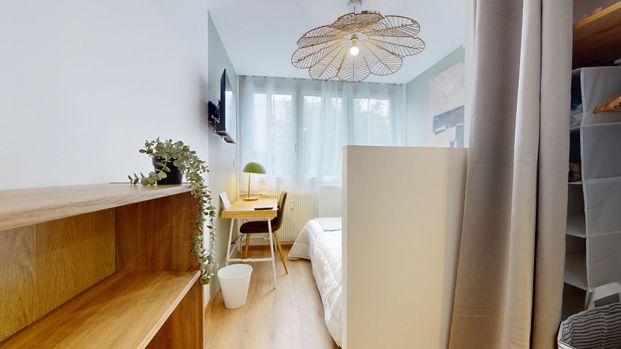 ROBESPIERRE D Colocation 3 chambres à Saint Etienne - Photo 1