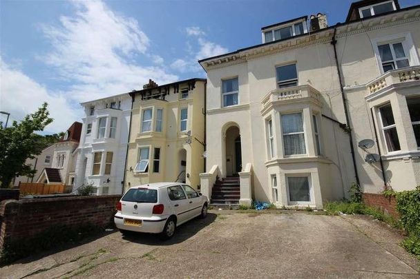 Waverley Road, Southsea, PO5 - Photo 1
