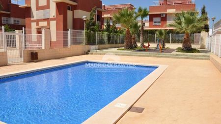 Two bedroom apartment with private solarium in Lomas de Cabo Roig - Photo 2