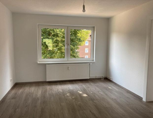 Helle, frisch sanierte Wohnung – Perfektes Zuhause für Singles - Photo 1