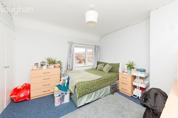 5 bedroom semi-detached house to rent - Photo 1