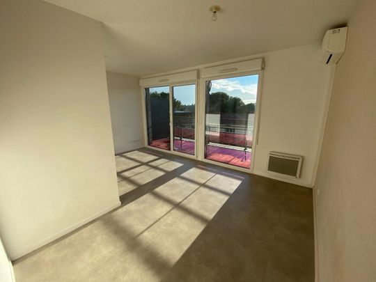 Hopitaux-Facultés - T1 - 31,31m² - Photo 1