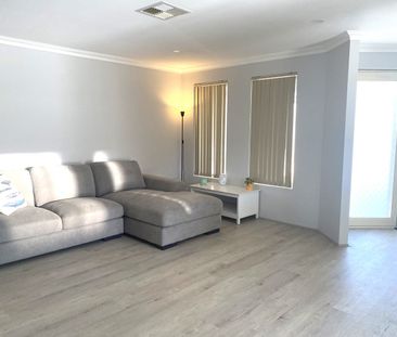 PLEASE CLICK ON THE BOOK NOW BUTTON FOR INSTANT BOOKING TO VIEW TIMES! - Photo 2