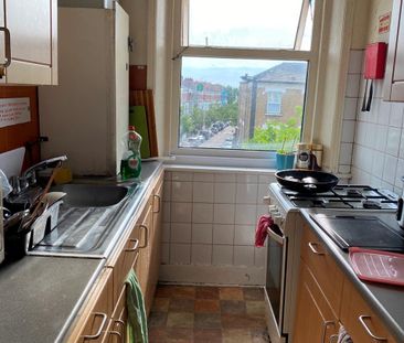 Room in a Shared House, Shepherds Bush Road, W6 - Photo 4