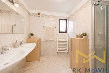 Pronájem domu 246 m² s pozemkem 649 m² - Фото 5