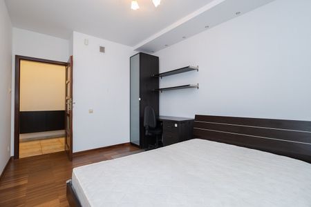 blisko Metra Dworzec Gdański - Photo 3