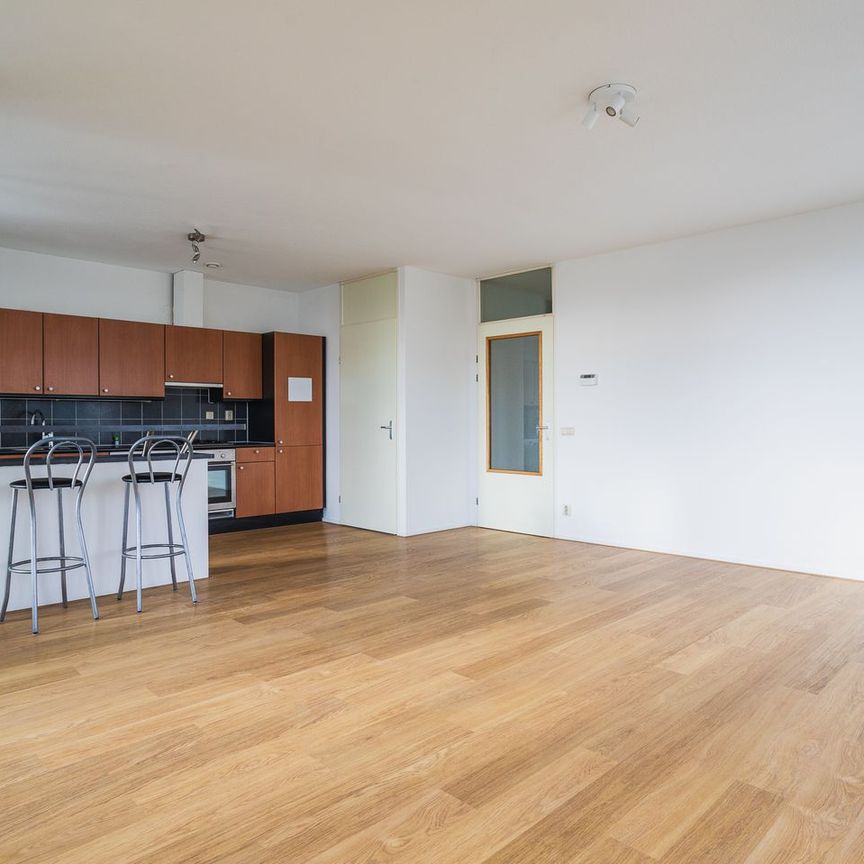 Appartement te huur: Burgemeester De Monchyplein 218 2585 DJ Den Haag - Photo 1