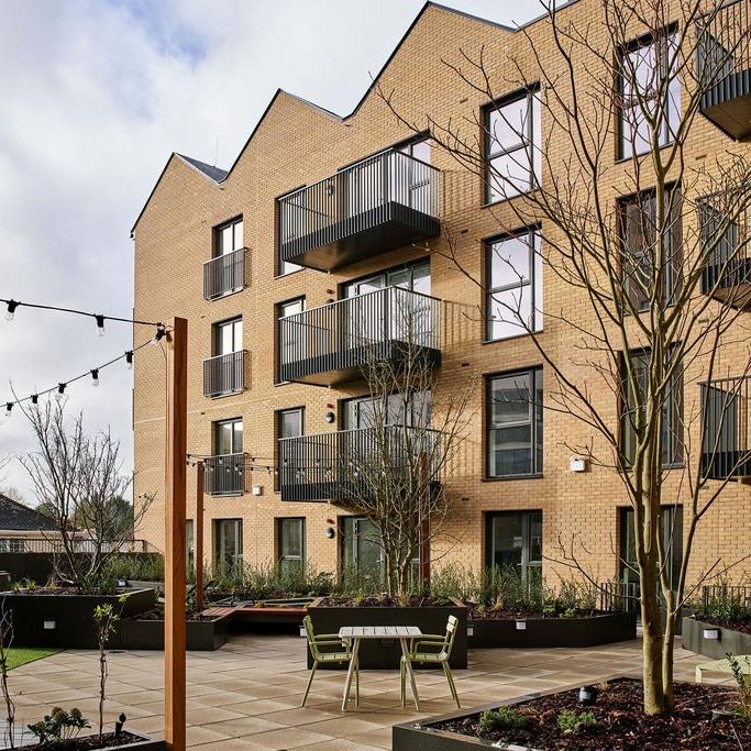 2 bedroom apartment to rent - Photo 1