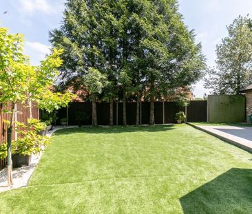 4 bedroom detached house to rent - Photo 2