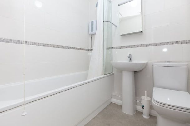 Shirelake Close, City Centre - Photo 1