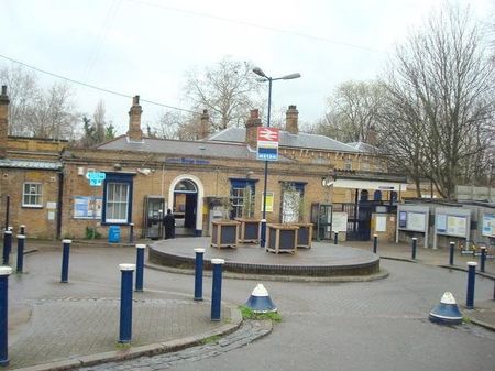 Studio to rent - Photo 4