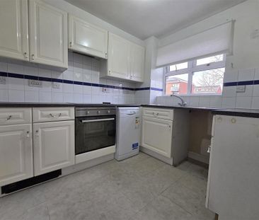 2 bedroom flat to rent - Photo 6