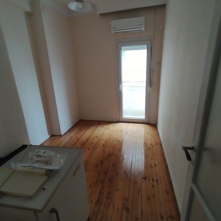 Studio/Γκαρσονιέρα για ενοικίαση ΔΕΘ (Κέντρο Θεσσαλονίκης) - Photo 4