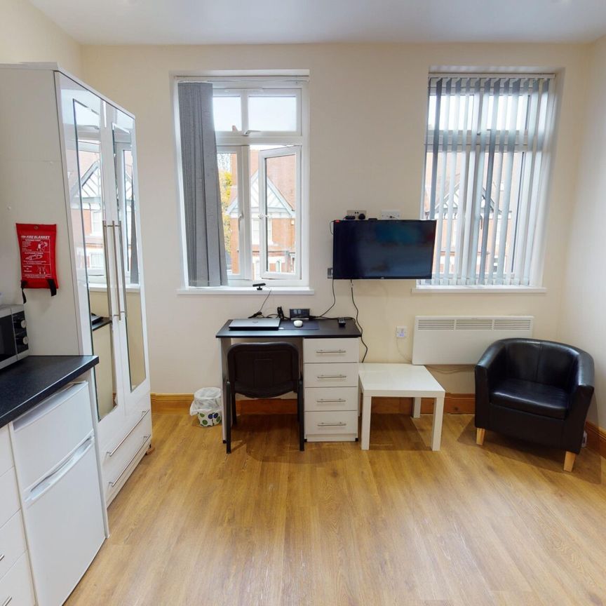 3 Raglan Road Edgbaston - Photo 1