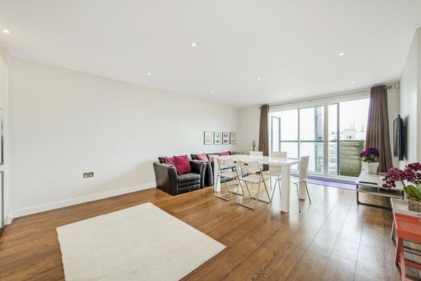 Abbey Road, London NW8 - Photo 1