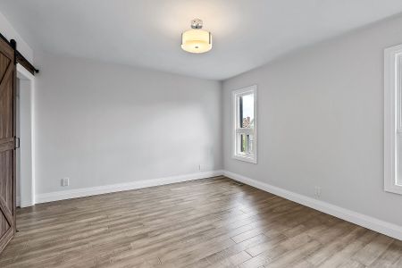 For Lease - 375 Westmoreland Avenue, Toronto, Ontario - Photo 2