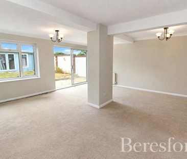 3 bedroom end of terrace house to rent - Photo 1