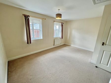 3 bedroom terraced house to rent - Photo 3