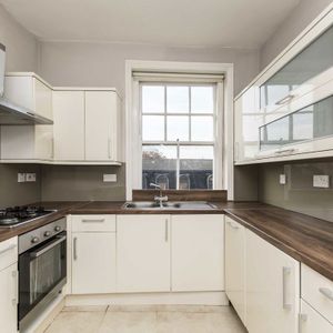 Bishop Kings Road, W14 8XD, London - Photo 2