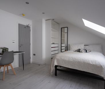 6 bedroom terraced house to rent - Photo 3