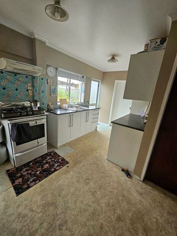 2 Bedrooms Unit - Handy Location - Photo 4