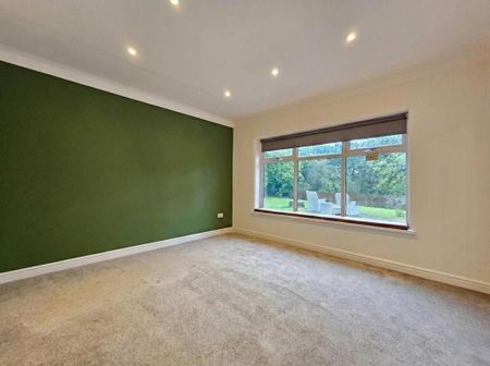4 bedroom detached house to rent - Photo 3
