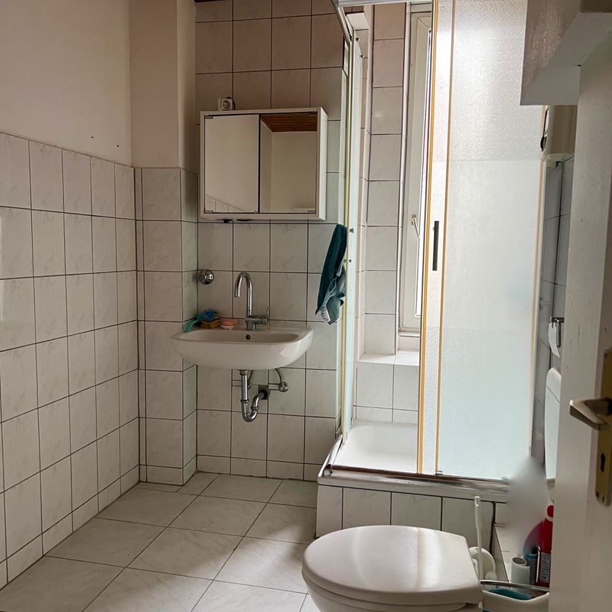 *4 Zimmer Altbau Wohnung* - Photo 1