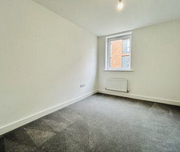 John Street - Photo 2