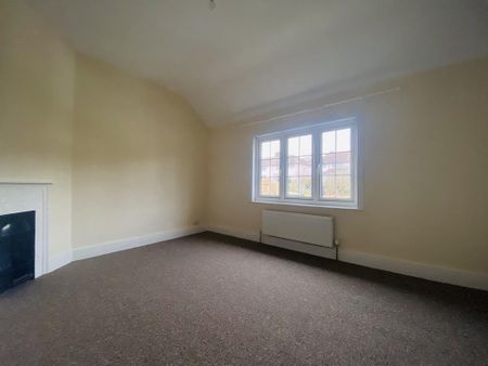2 bedroom semi-detached house to rent - Photo 4