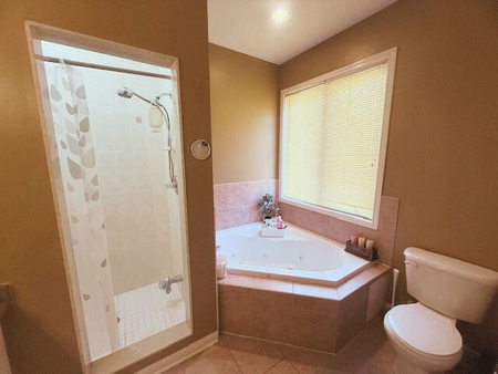 For Lease - 5923 Blue Spruce Avenue, Burlington, Ontario - Photo 4