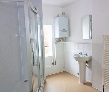 2 bedroom apartment to rent - Photo 6