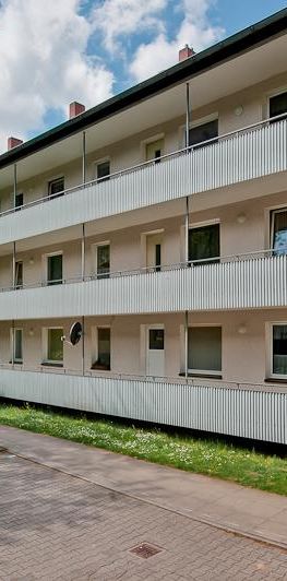 Lichtdurchflutete 2-Zimmer Wohnung in Bielefeld Sieker! - Photo 1