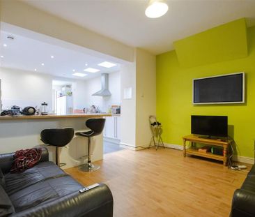 5 bedroom house to rent - Photo 2