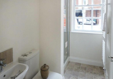 2 bedroom terraced house to rent - Photo 2