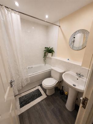 Filton Avenue, Horfield, Bristol - Photo 1