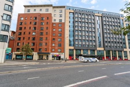 511 College Court Central, Belfast, BT1 6BZ - Photo 4